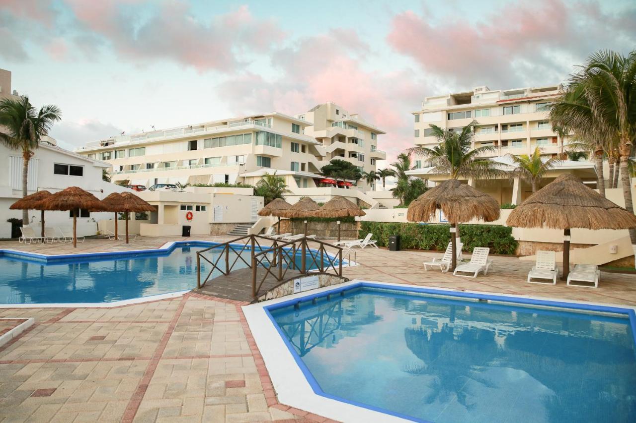 Apartment On The Beach With Terrace Ocean View, Brisas Cancun 01 By Beach & Ocean Apartments Buitenkant foto