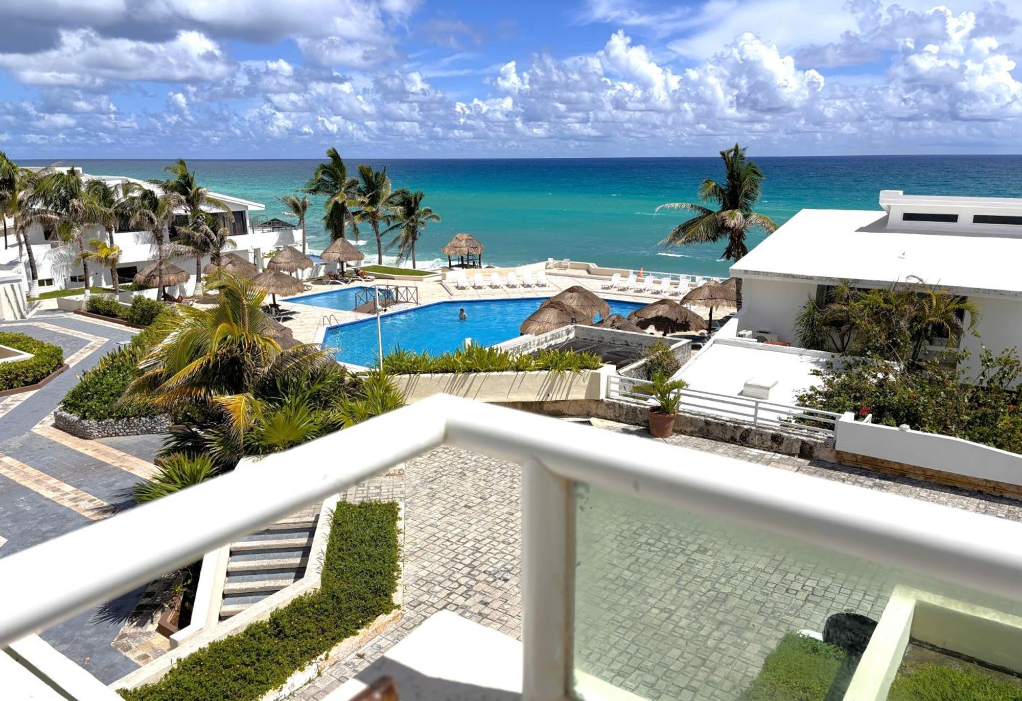 Apartment On The Beach With Terrace Ocean View, Brisas Cancun 01 By Beach & Ocean Apartments Buitenkant foto